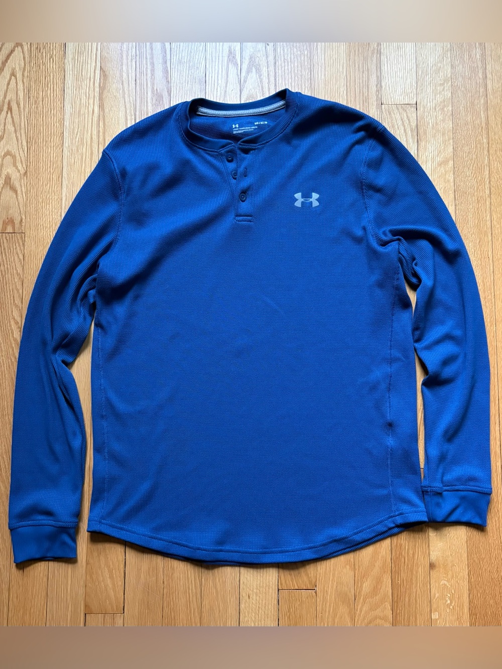 Under Armour Men’s Long Sleeve Henley Shirt Loose Medium Navy Blue Solid